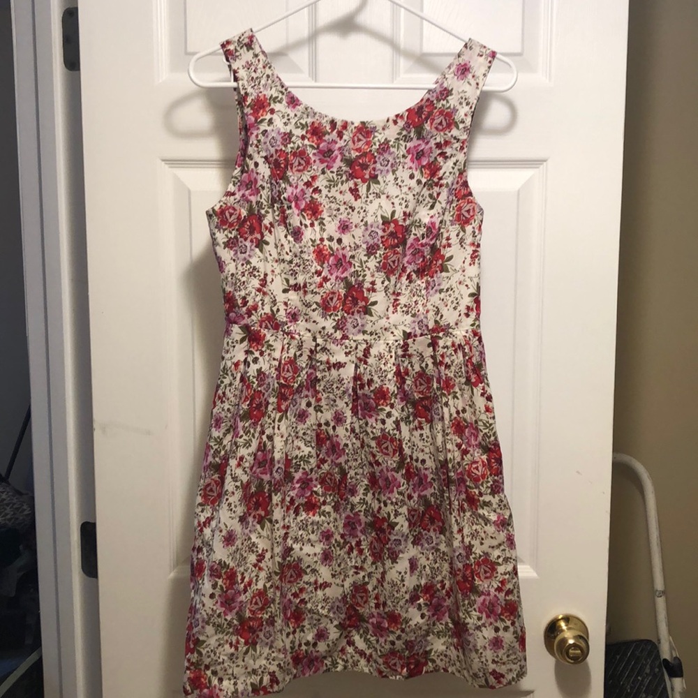 Floral dress!